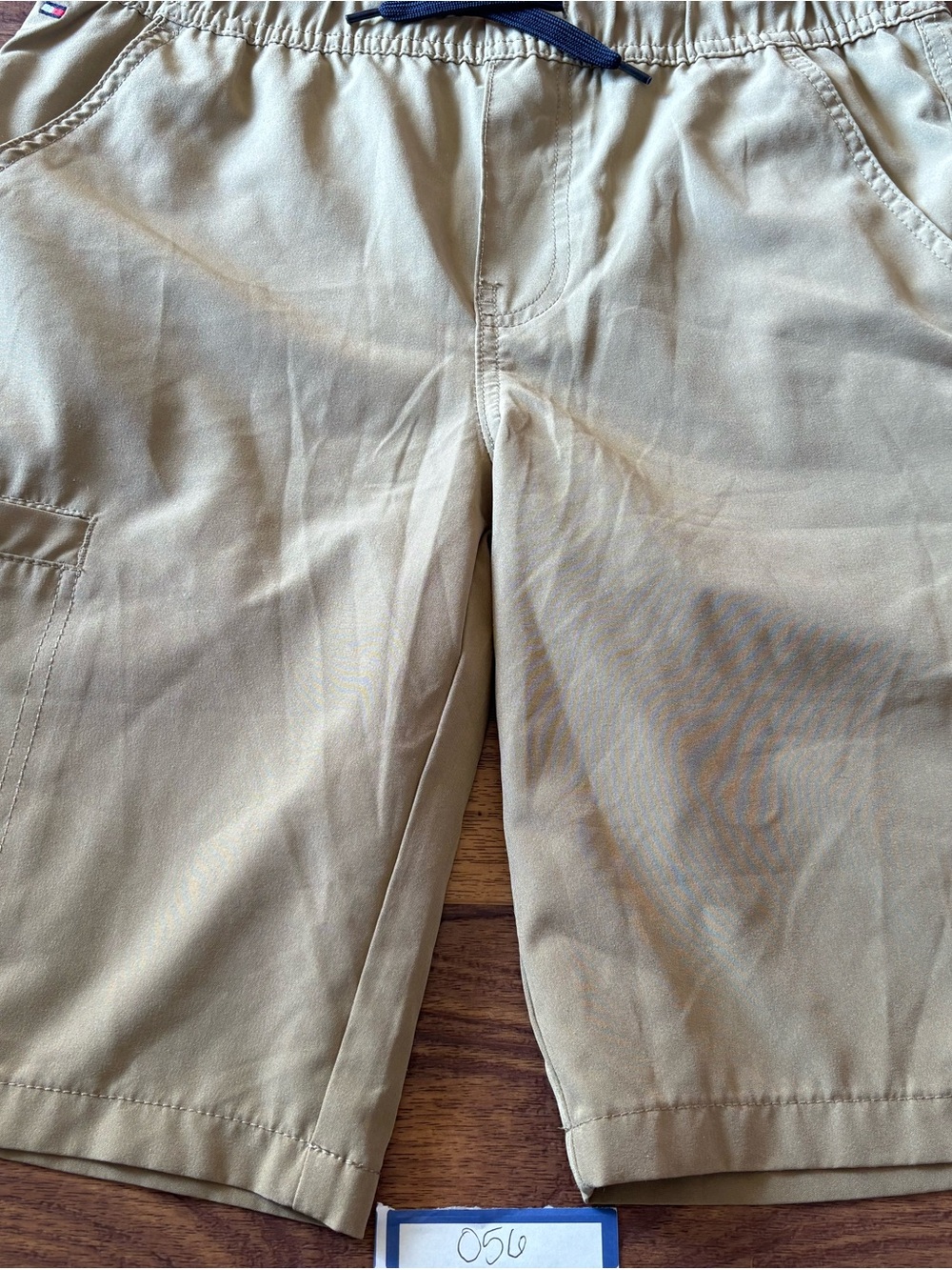 Tommy Hilfiger Boys Tan Khaki Cargo Shorts Elastic Waist Size L 16/18